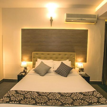Tropical Daisy Hotel Dhaka Luaran gambar