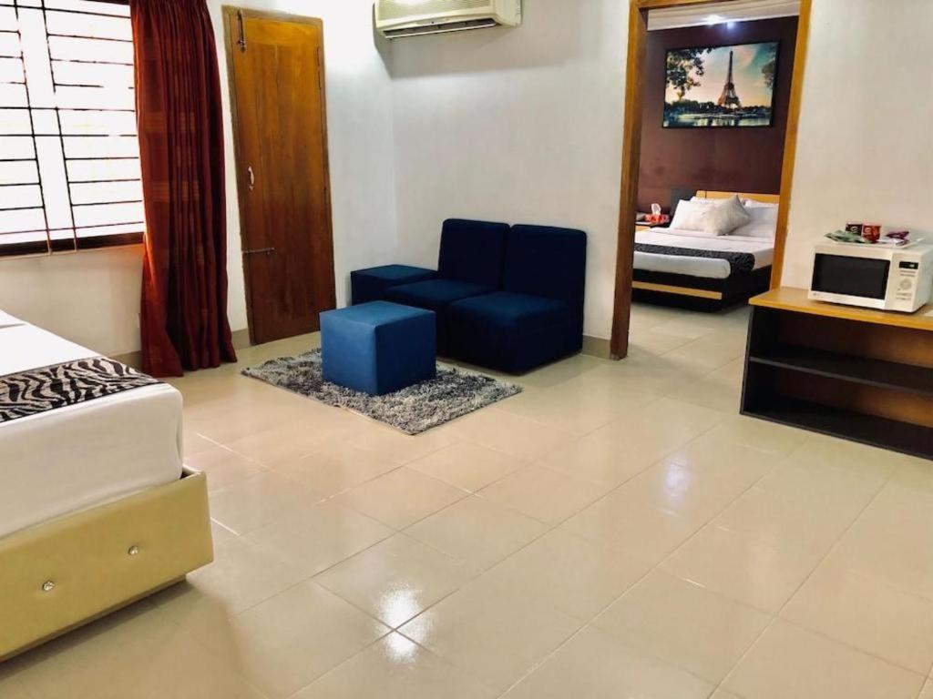 Tropical Daisy Hotel Dhaka Luaran gambar