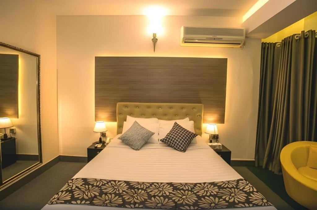 Tropical Daisy Hotel Dhaka Luaran gambar