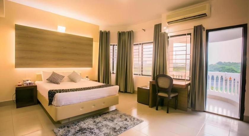 Tropical Daisy Hotel Dhaka Luaran gambar